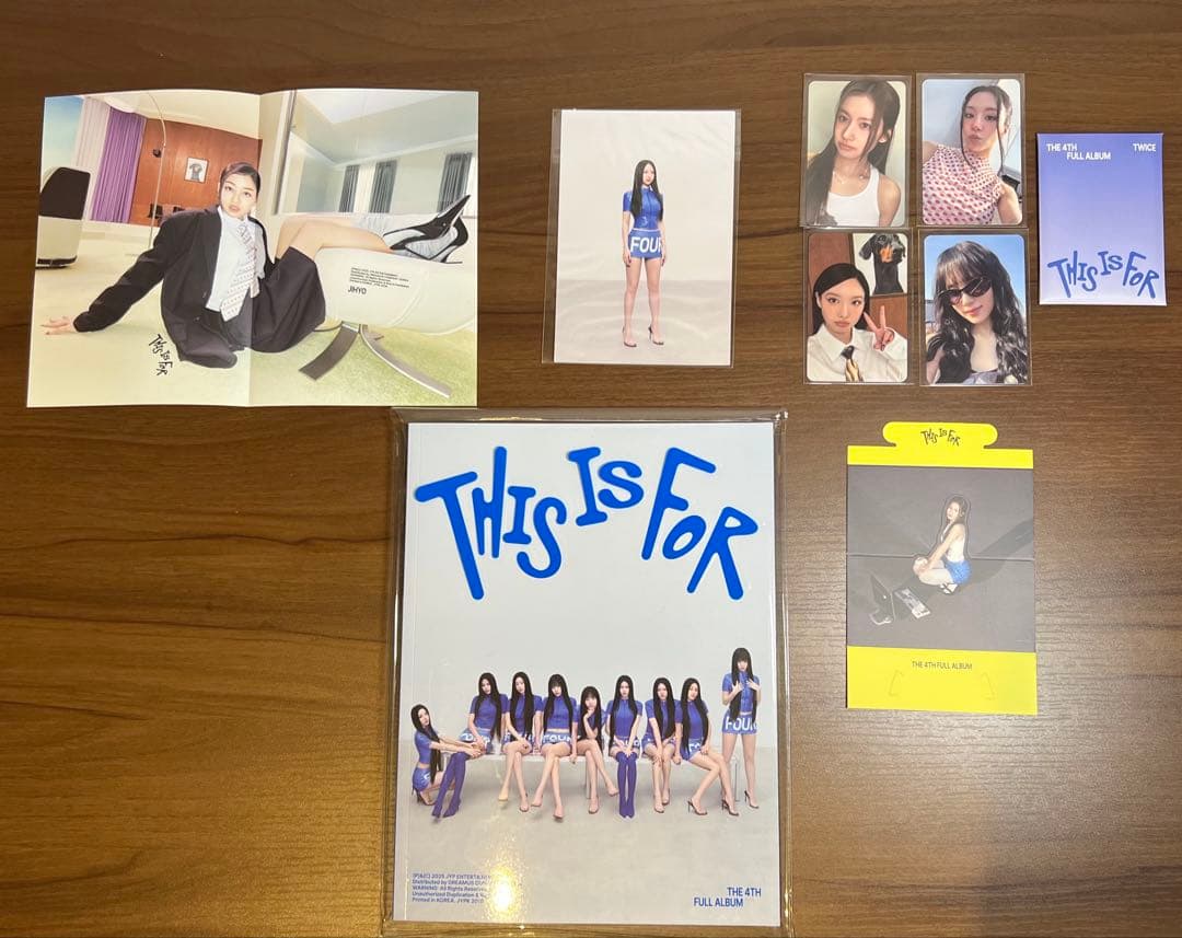 TWICE ナヨン 直筆サイン入りポストカード&THIS IS FORアルバム
