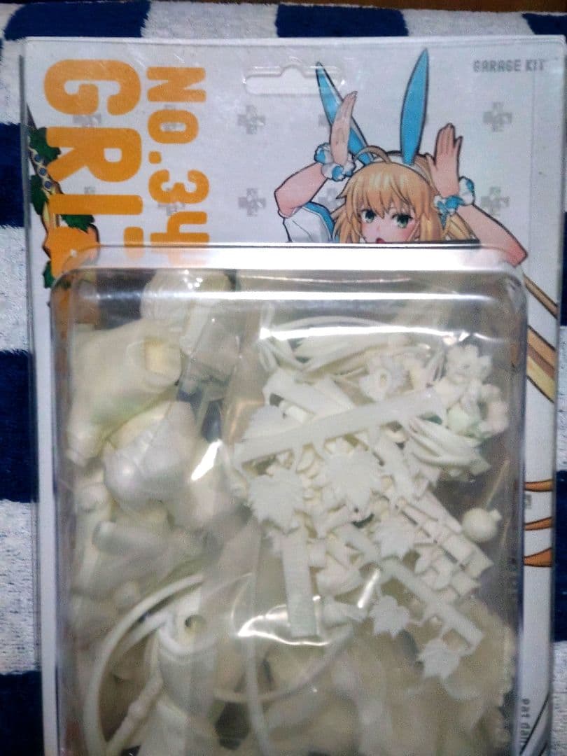 FGO 水着 キャスター アルトリア (狂)　ガレージキット　グリズリーパンダ