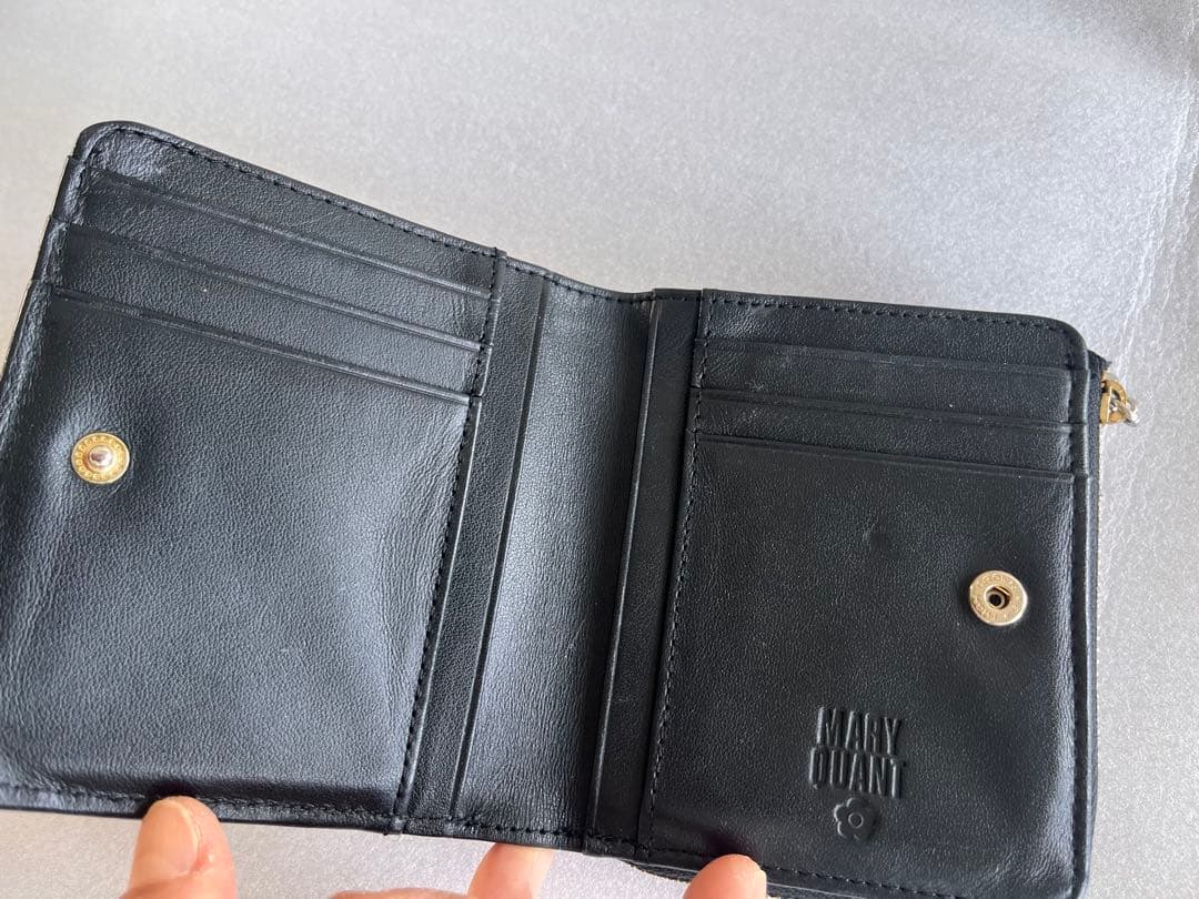 【完売品】MARY QUANT スクエアキルトウォレット ベージュ×ブラック