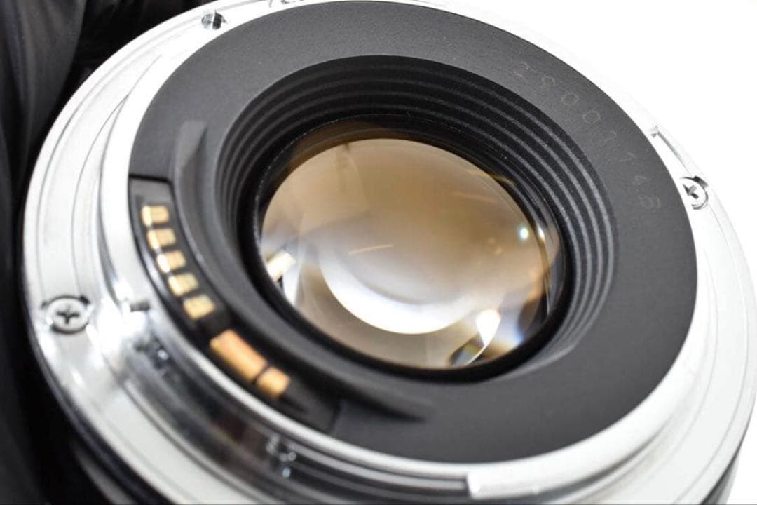 良品 Canon キヤノン EF28mm F1.8 USM レンズ
