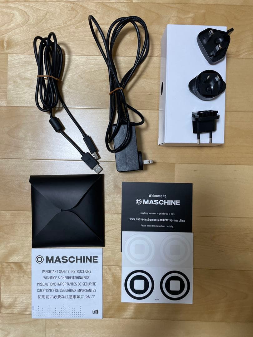 Native Instruments MASCHINE MK3(移行ID付き)