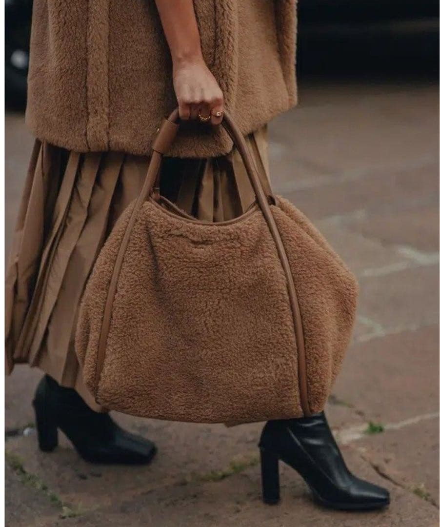 MAX MARA テディトート最終