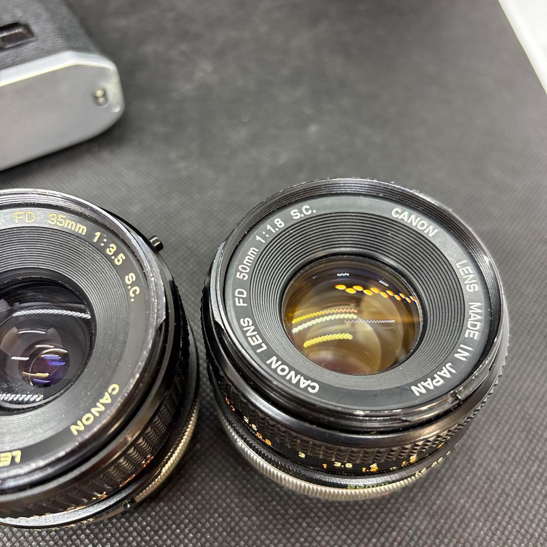 キャノン　一眼レフ　AE-1 FD 35mm 50mm レンズ付き