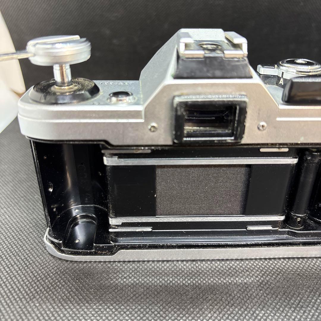 キャノン　一眼レフ　AE-1 FD 35mm 50mm レンズ付き