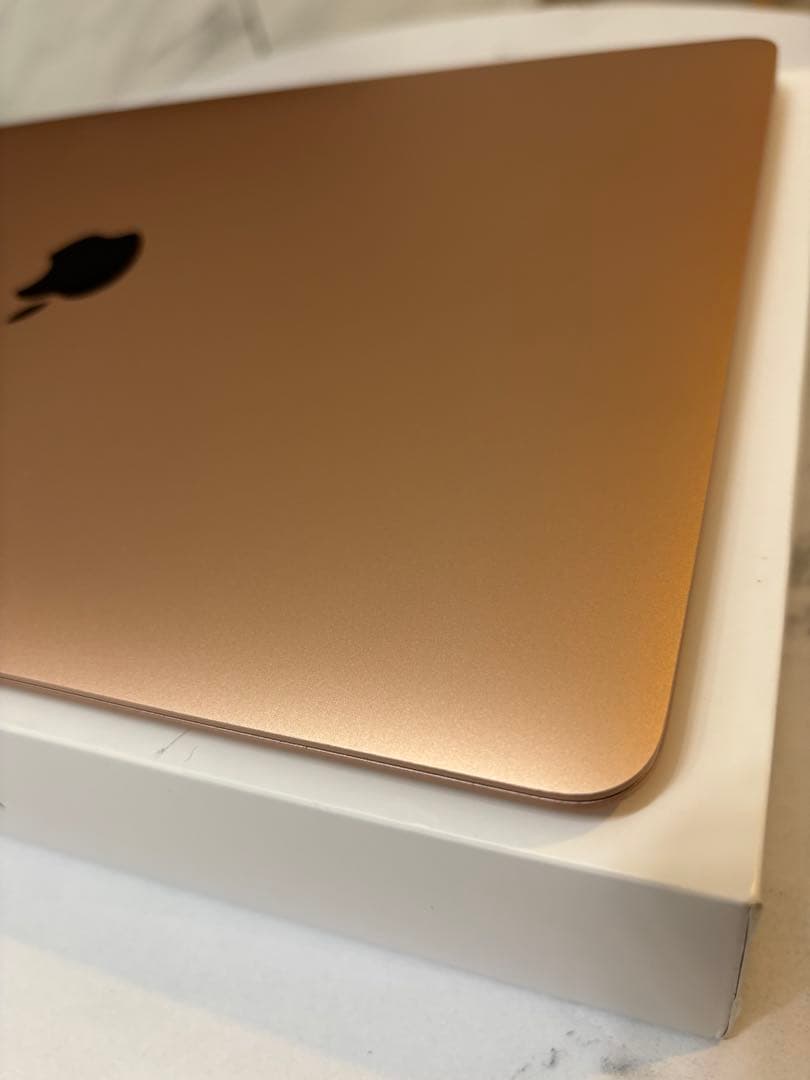 【美品・箱完備】MacBook Air ゴールド 13inch 256GB