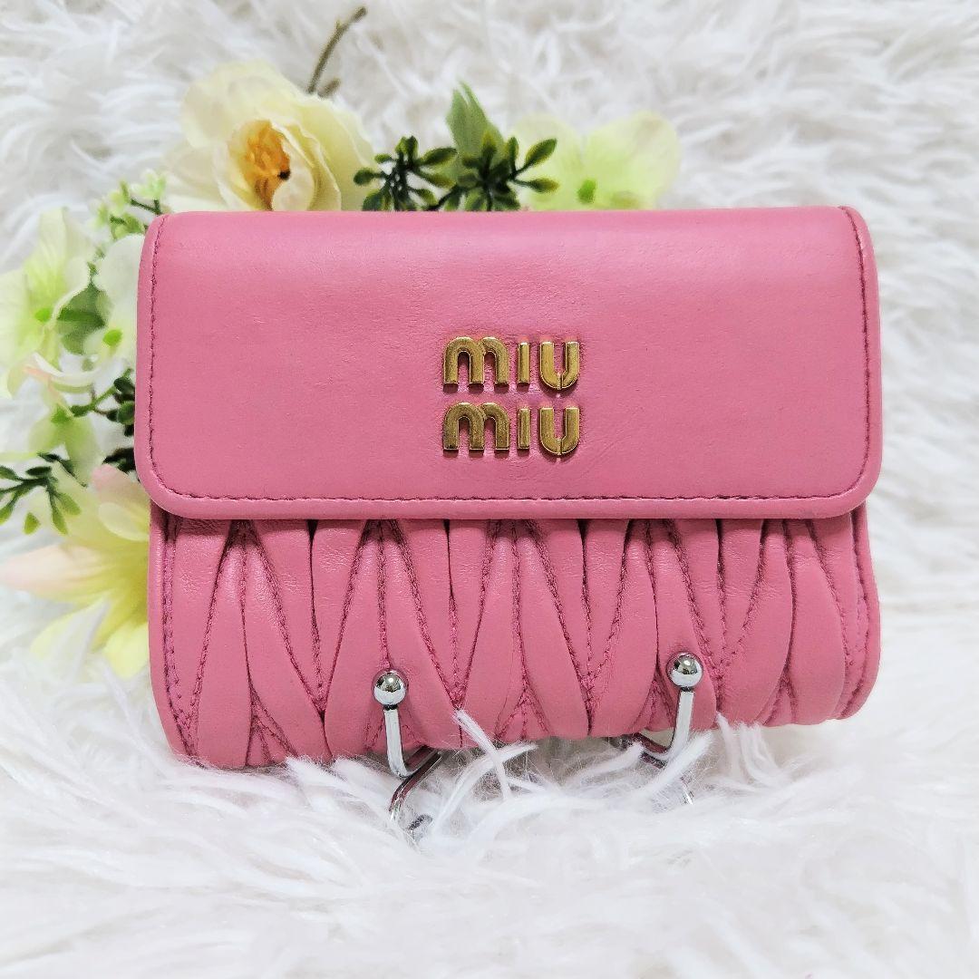 レア美品✨ミュウミュウ◇RFIDミディアムコンパクト二つ折り財布　ピオニーピンク