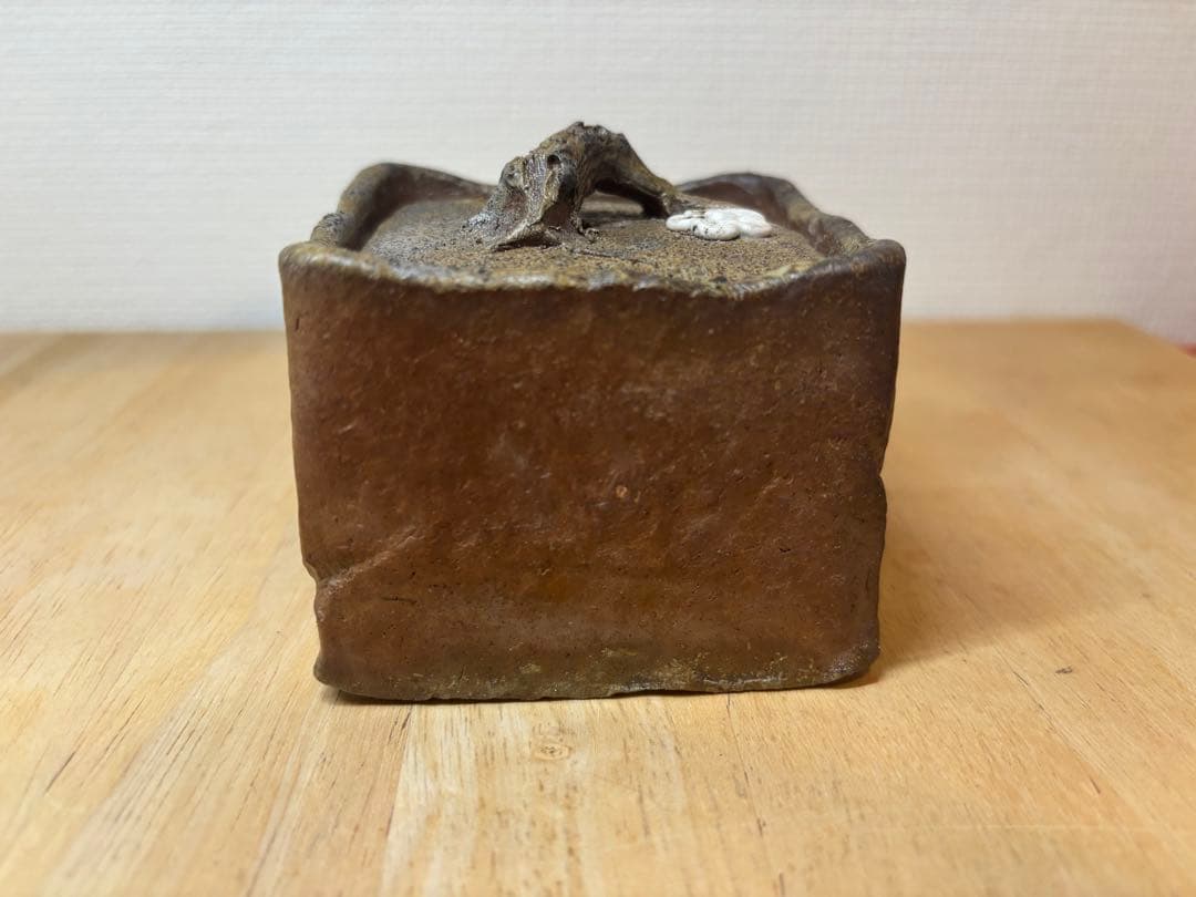 ㊱備前焼 宝瓶 登り窯 白梅 梅 手びねり 4角 急須