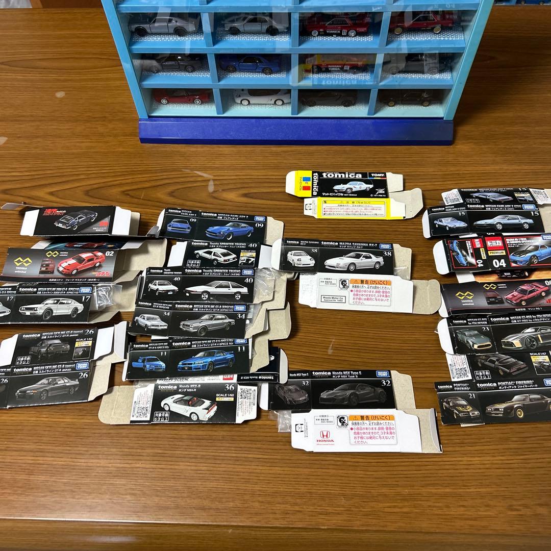トミカプレミアムなどまとめ売り　コレクションケース付き