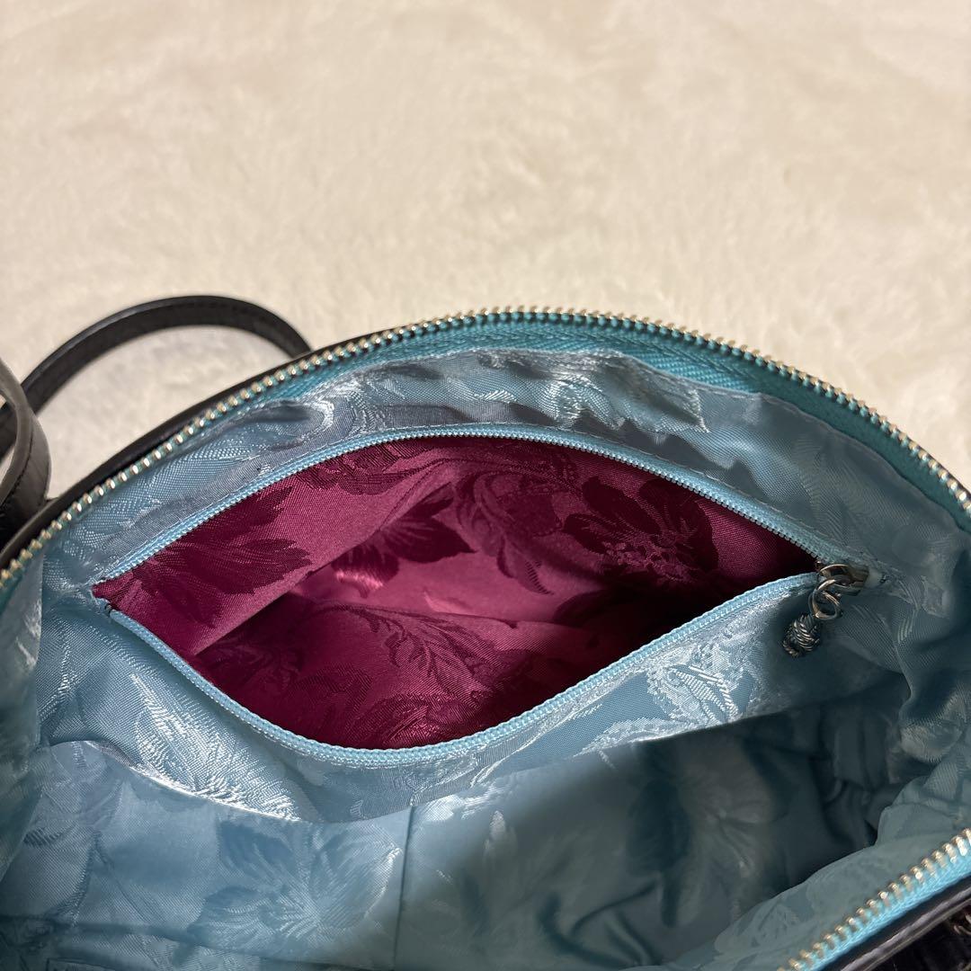 Think Bee! スパンコール フラージェビーズ ショルダーバッグ 刺繍