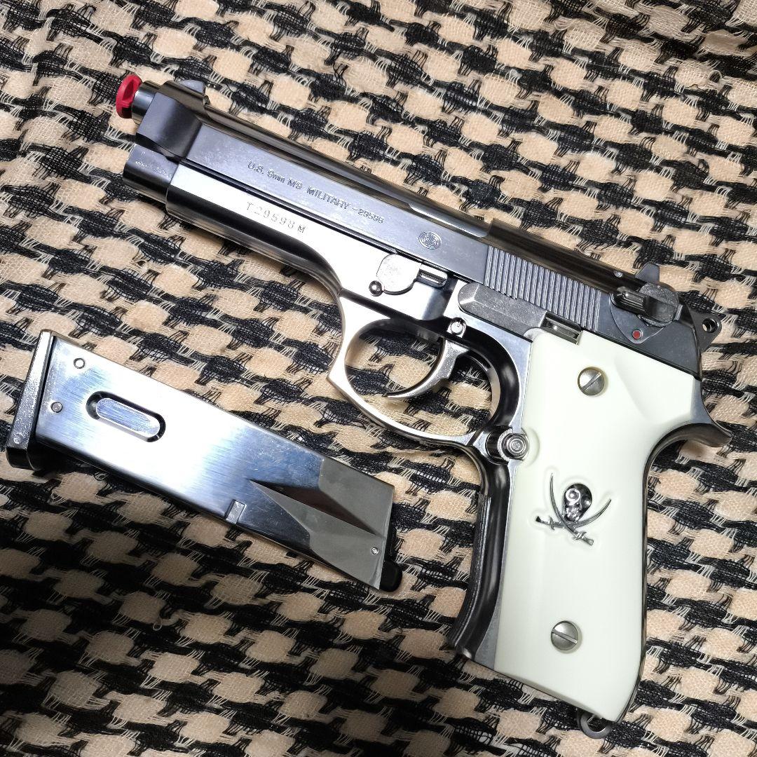 1東京マルイ製　M92F クロームステンレス　ソードカトラスstyle ガスブロ