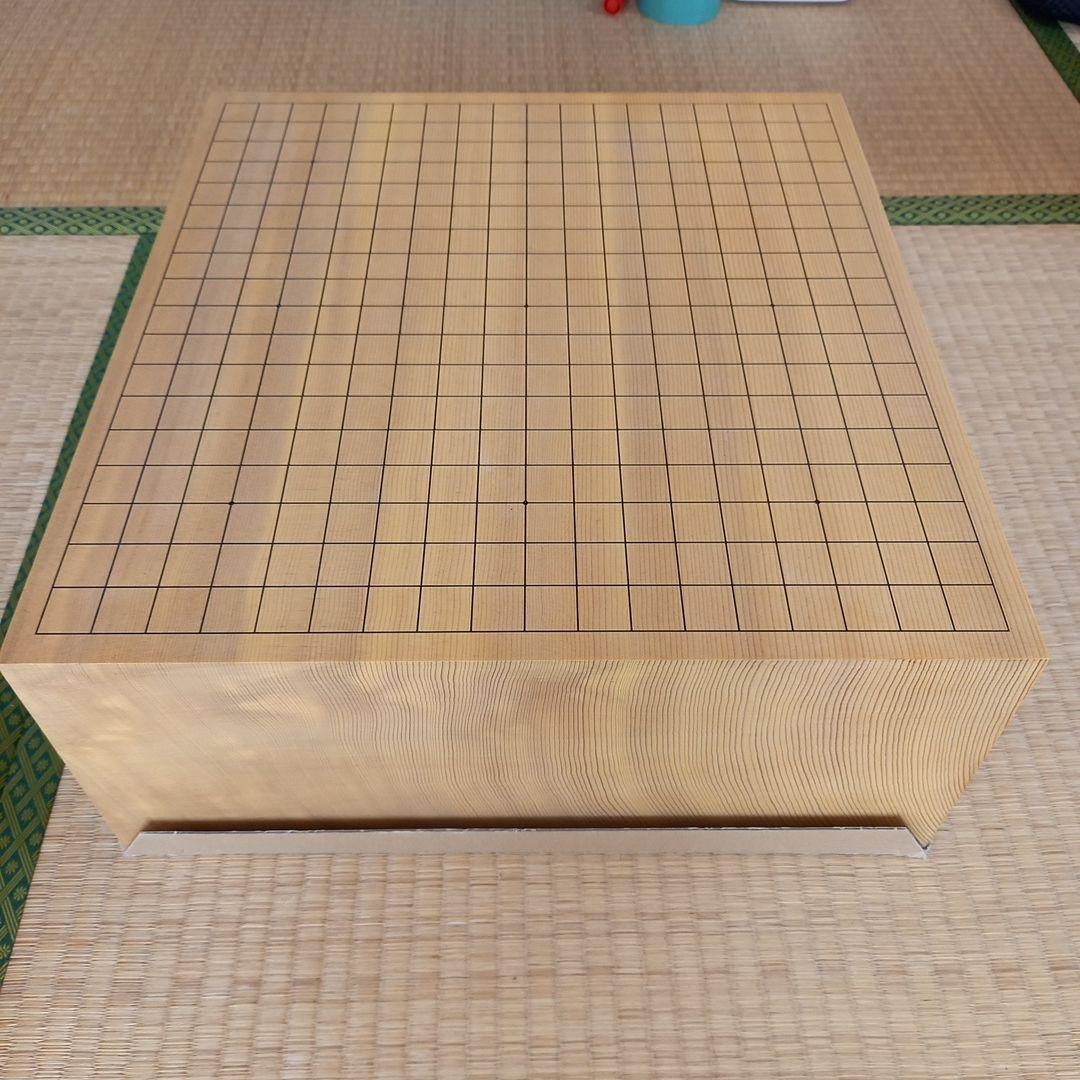 新カヤ6寸碁盤セット足付き特大欅碁笥と宮崎産特製実用33号碁石(本蛤)那智黒付き