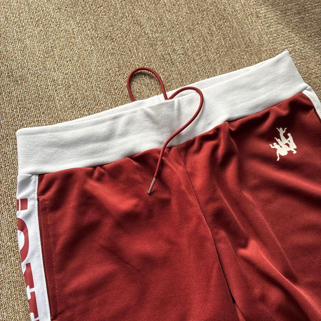 新しい学校のリーダーズ　運動着　赤