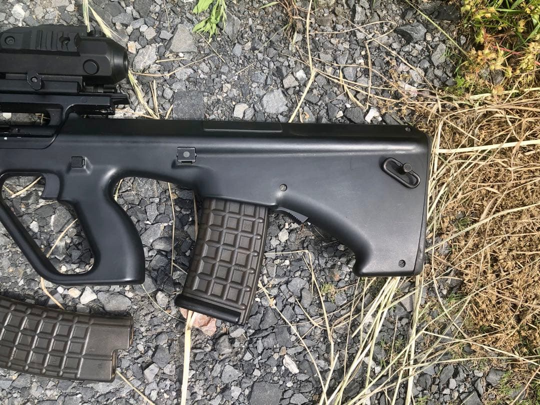 東京マルイ　スタンダード電動ガン　ステアーAUG 外装カスタム　中古