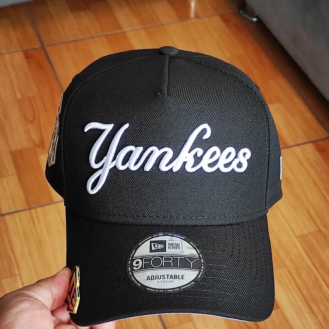 【新品】NEW ERA ヤンキース 9FORTY キャップ スクリプト 黒