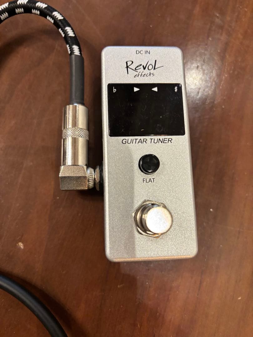 ギターエフェクター　お得なセット（7つのエフェクターセット、パッチケーブル付)