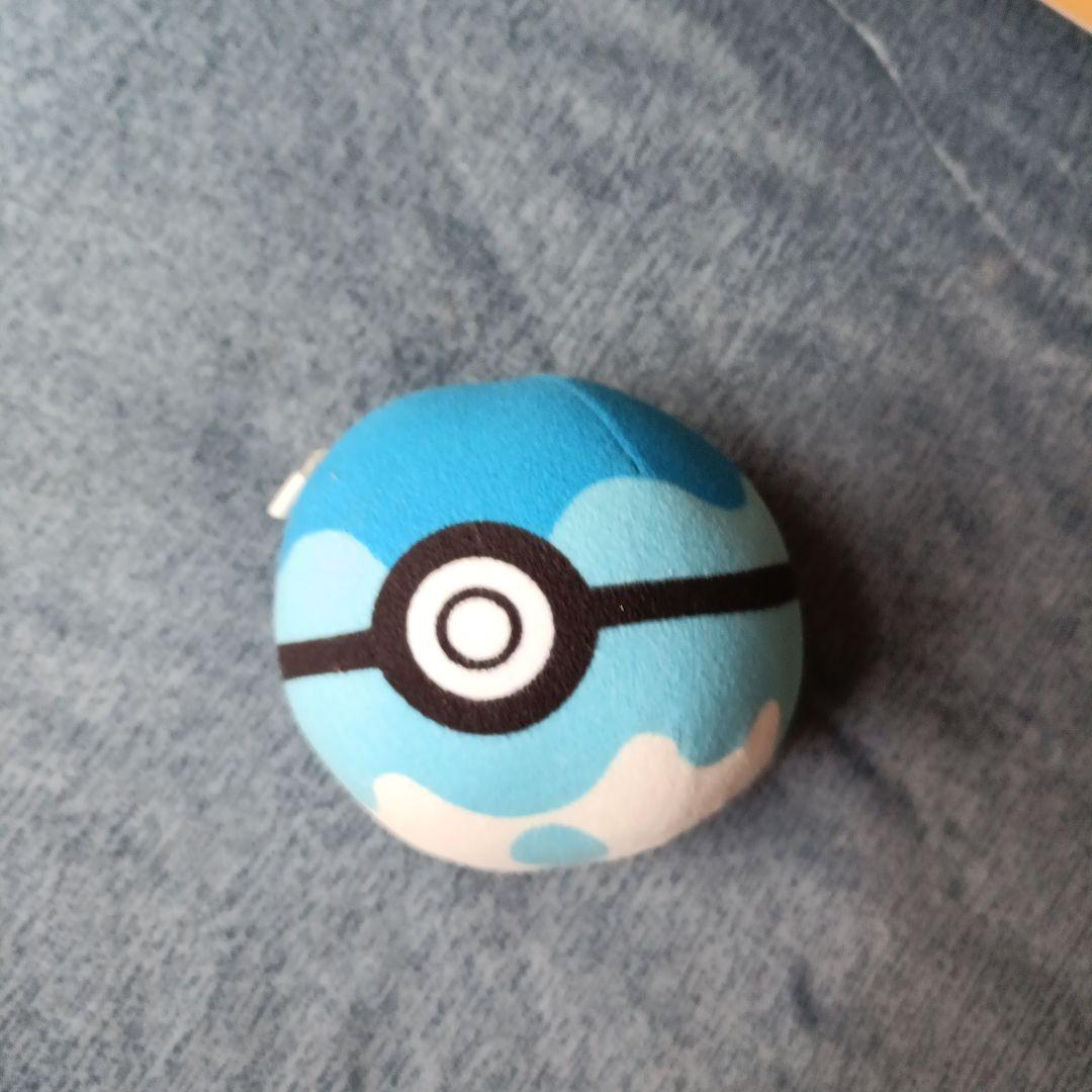 ポケモンボール ぬいぐるみ
