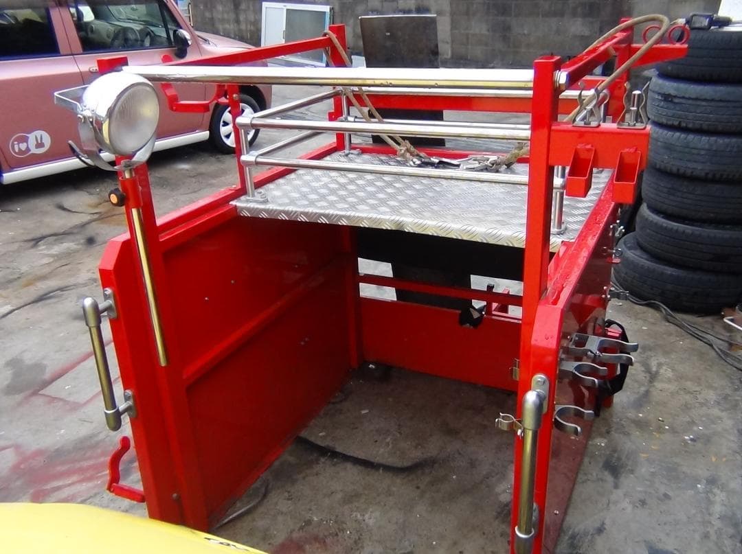 消防車　荷台装置　美品