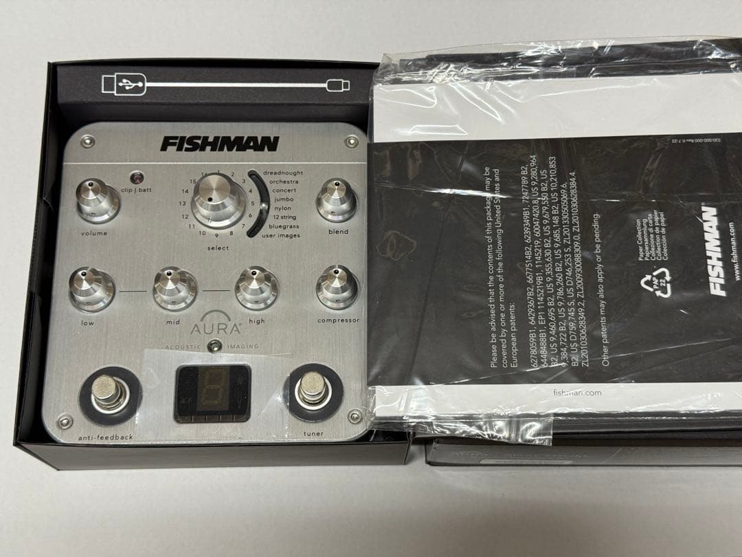 FISHMAN AURA Spectrum DI プリアンプ ギターエフェクター