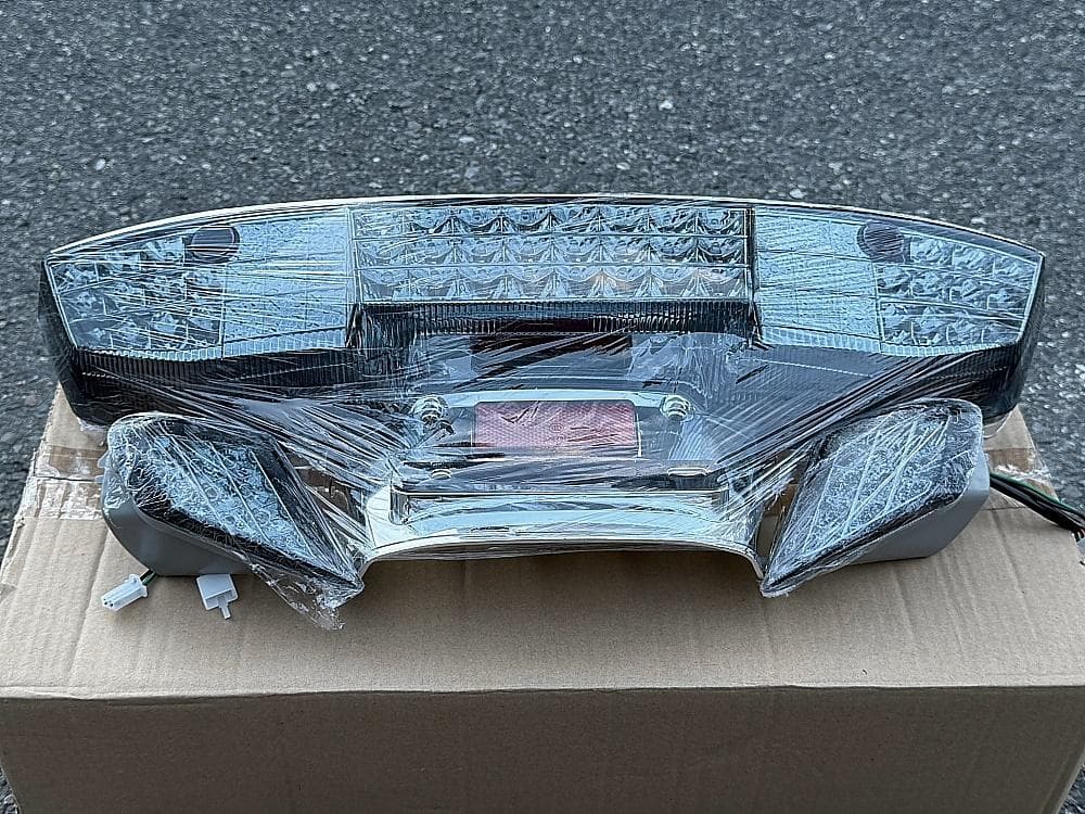 新品未使用 MF02 フュージョン 社外 スモーク LEDテール＆Fウインカー