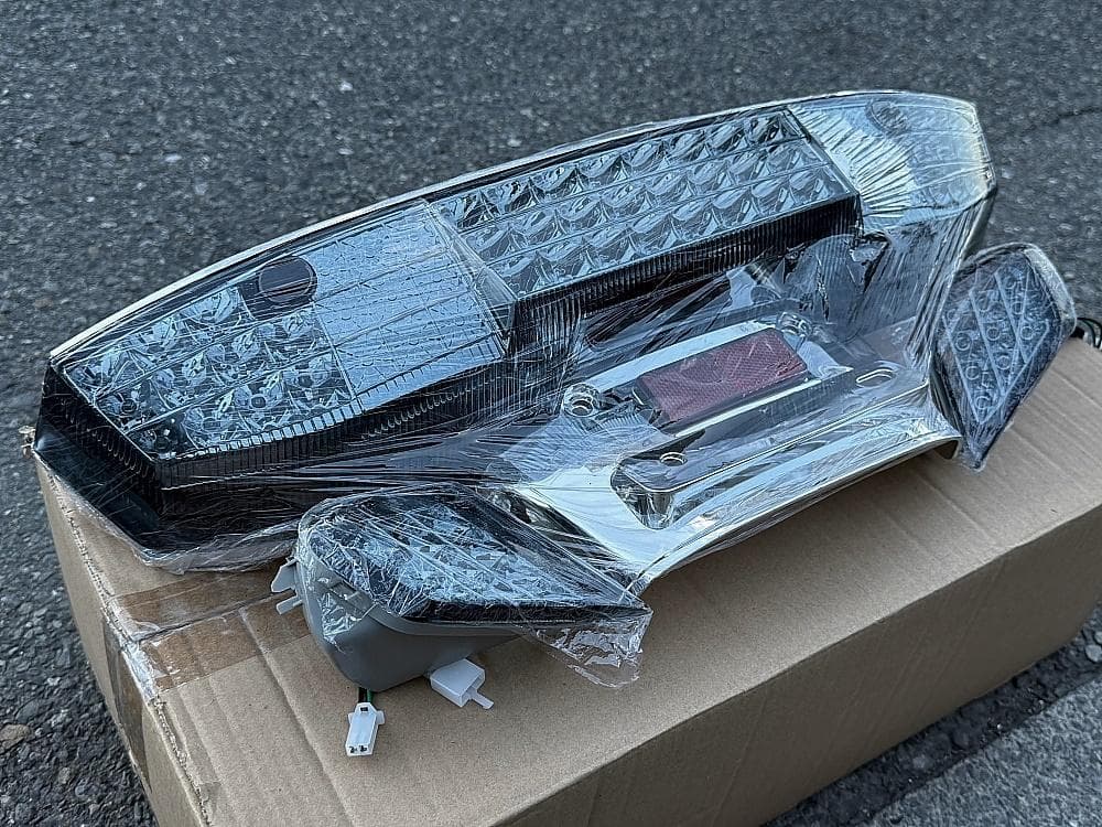 新品未使用 MF02 フュージョン 社外 スモーク LEDテール＆Fウインカー