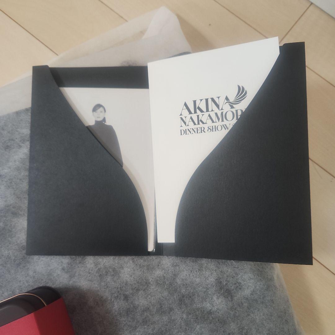 ミュージシャン AKINA NAKAMORI DINNER SHOW ALDEAR BAR