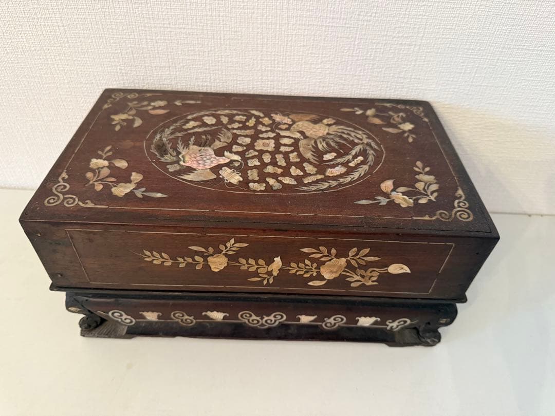 お値下げしました　螺鈿宝箱