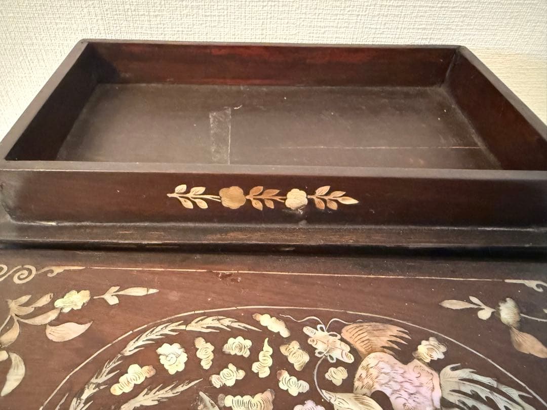 お値下げしました　螺鈿宝箱