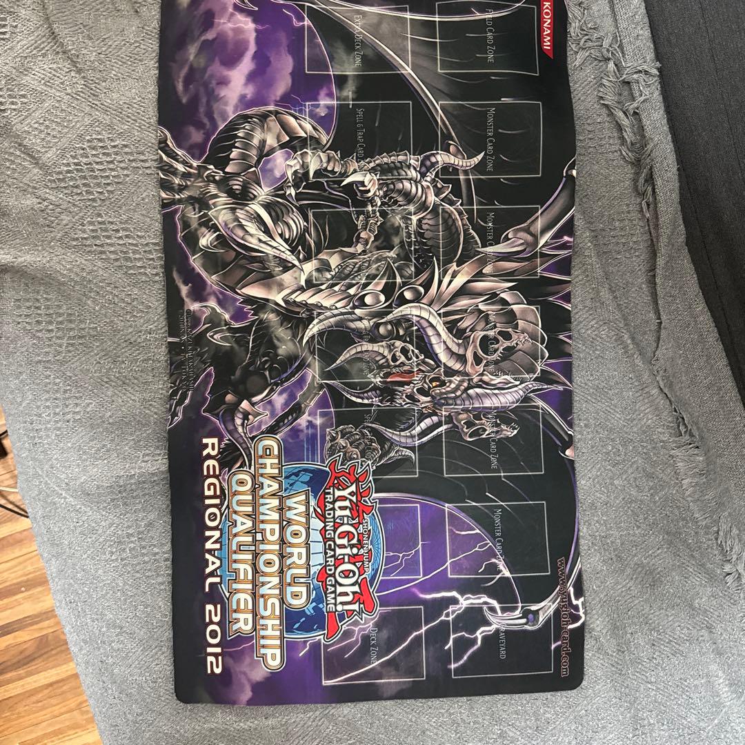 遊戯王暗黒界の龍神グラファ プレイマット