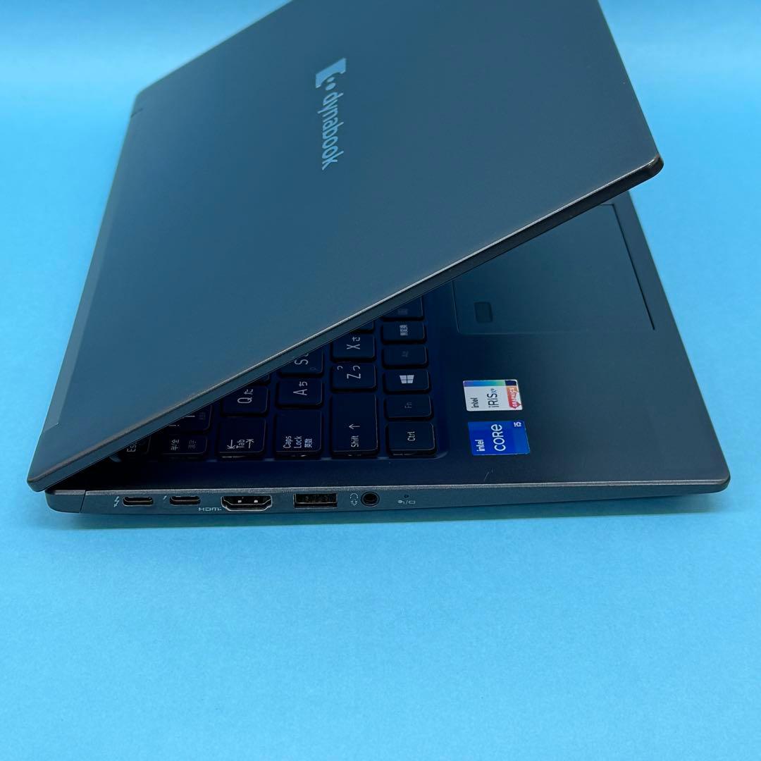 950準美品 dynabook G83/HS 第11世代 16GB office