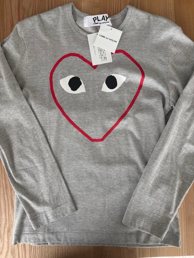 コムデギャルソン　プレイ　Tシャツ