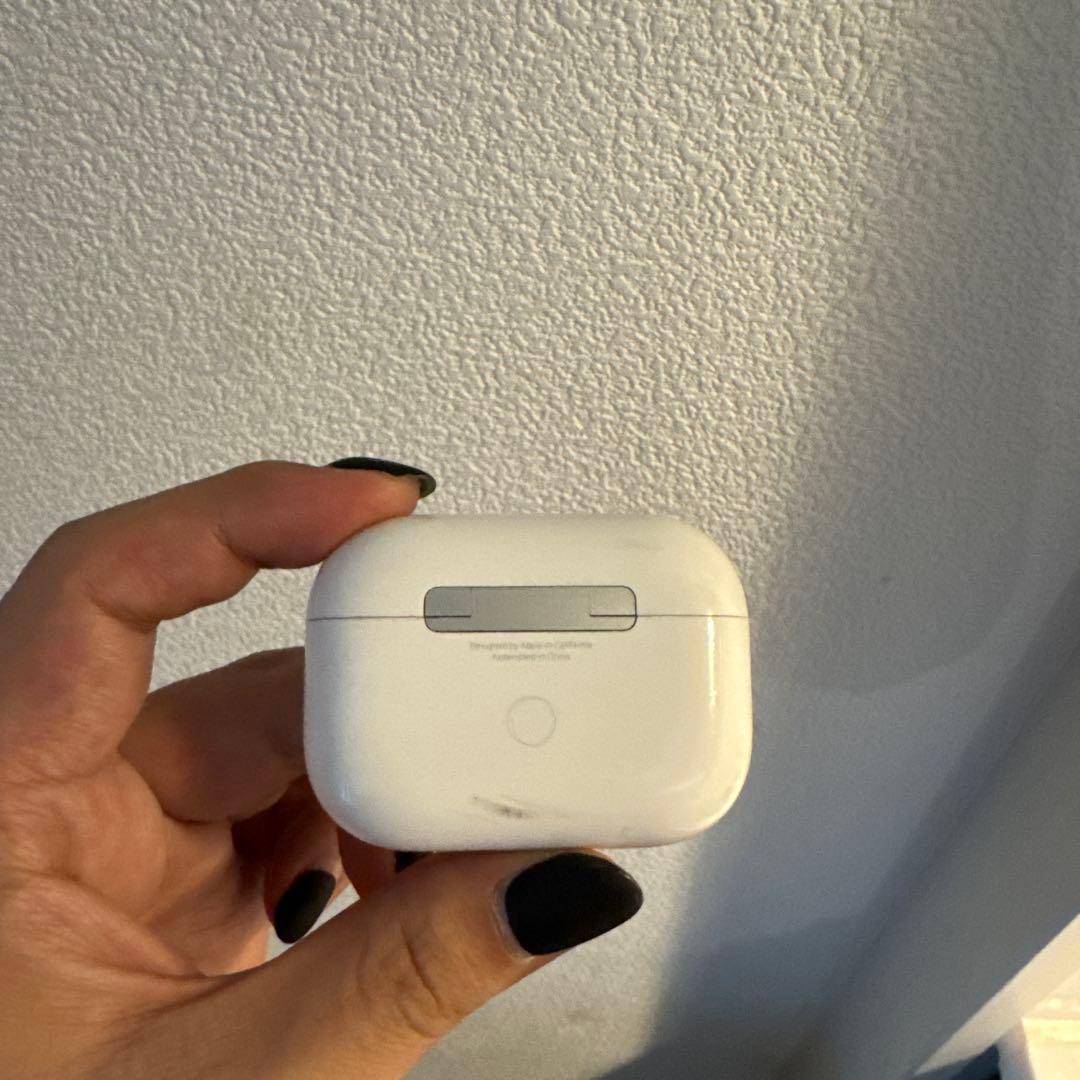 AirPods Pro 本体 ホワイト