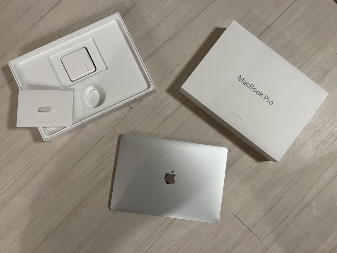 タ*ウ様 MacBook Pro 4台セット: 2016, 2017 13, 1