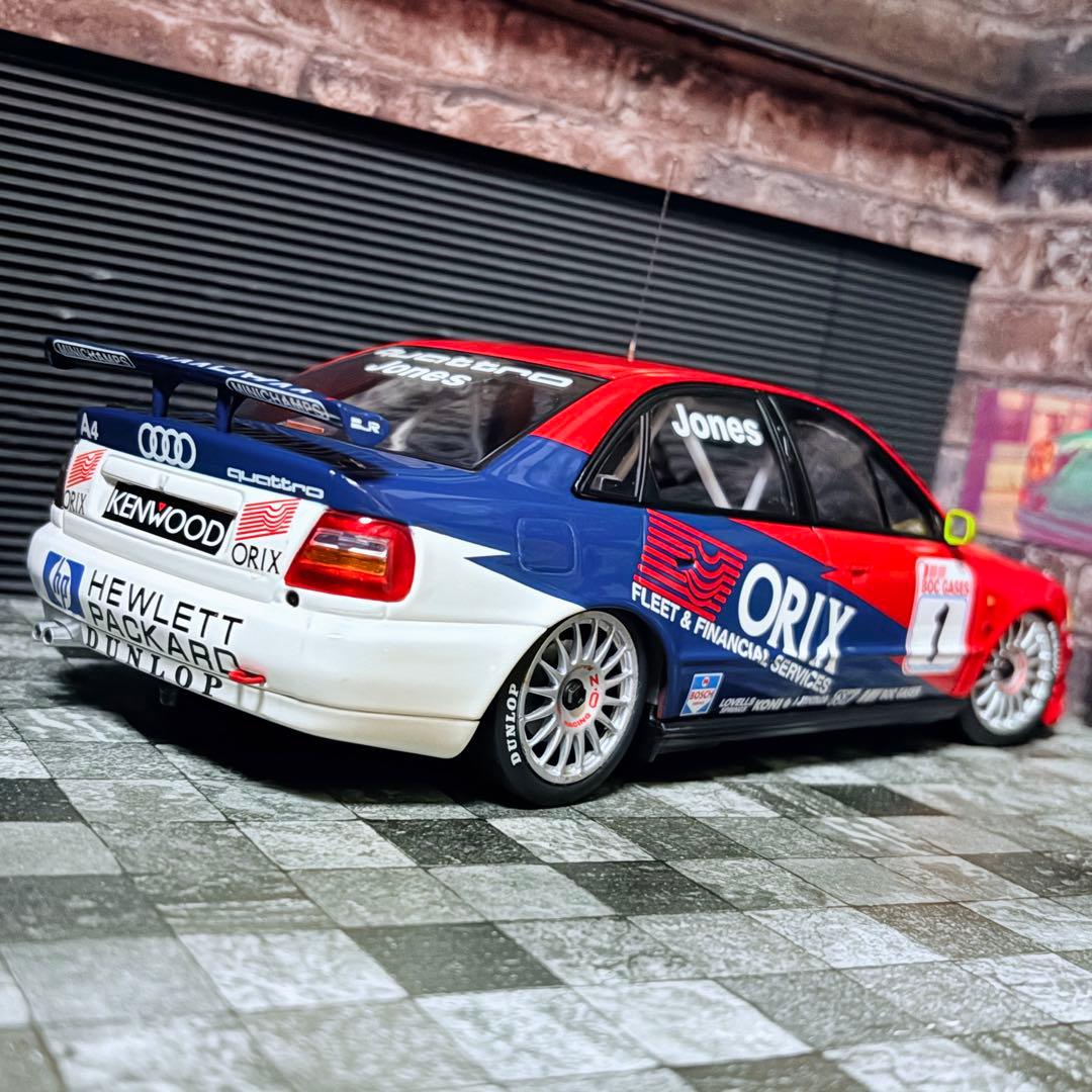 ワンオフカスタム 1/18 UTmodels アウディ A4 クワトロ ASTC