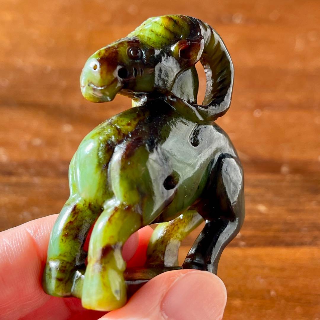 高品質 和田玉 碧玉 古翡翠 彫刻 羊 ネフライト 軟玉 アンティーク 希少品