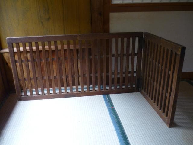 帳場格子　三つ折り　時代もの　木製　商店帳場　仕切り　商店帳場