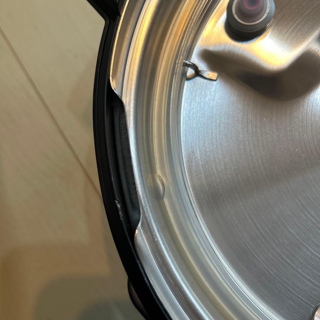 2025年製　IRIS OHYAMA 電気圧力鍋 レシピブック付き