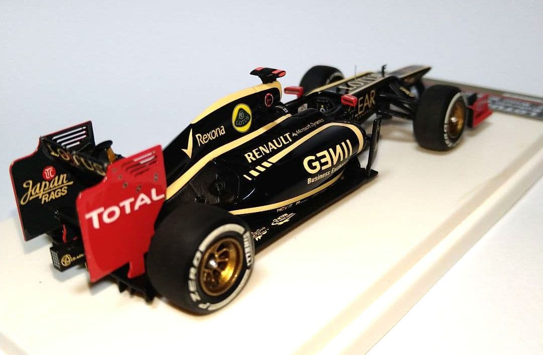 ★貴重【タメオ】1/43 ロータス　ルノー　E20 バーレーンGP ライコネン