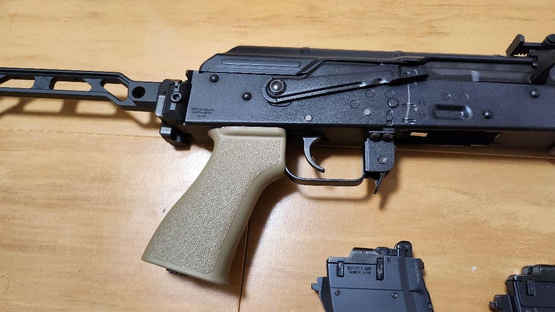 東京マルイ AKM GBB