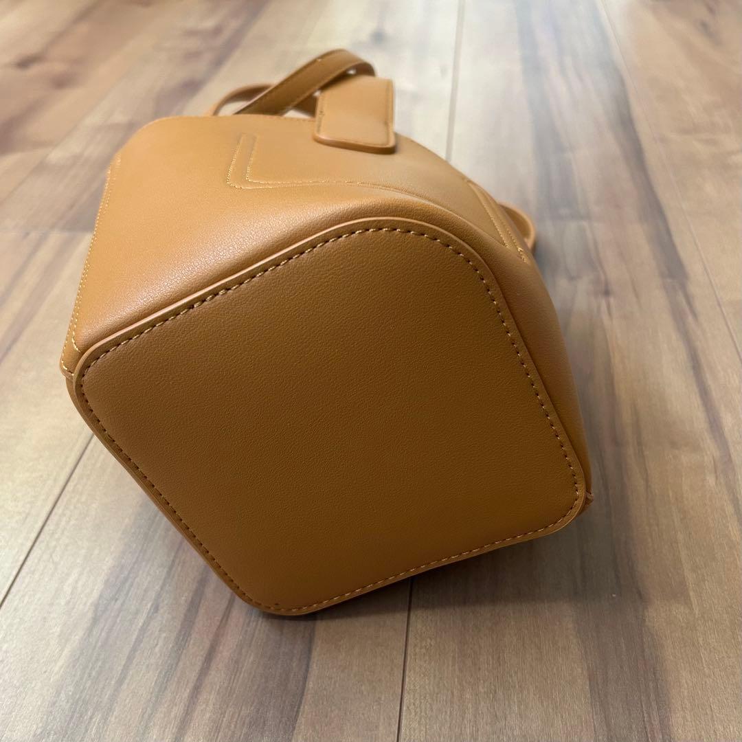 ペブル風　バケットバッグ　バケツバッグ