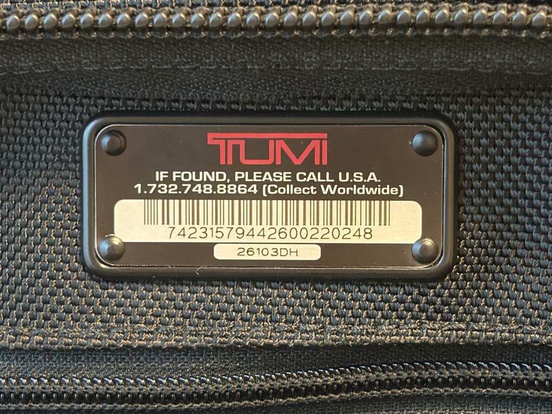 TUMI 26103DHブラックキャリーケース