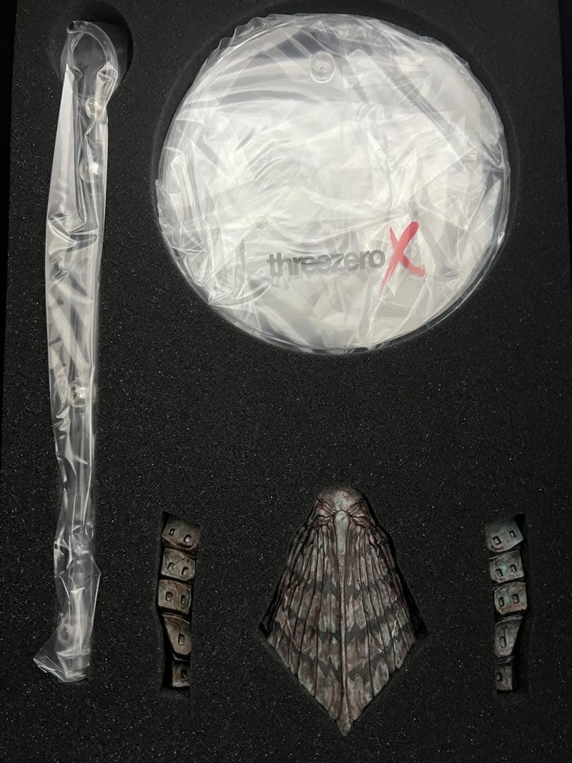 threezero X 大山竜 ウルトラマン バルタン星人 フィギュア