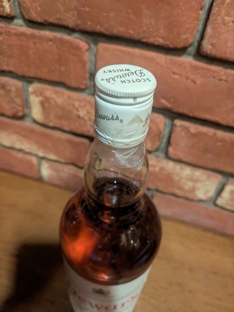 値下げ中　古酒　デュワーズ　ホワイトラベル　Dewar's 1L 43%