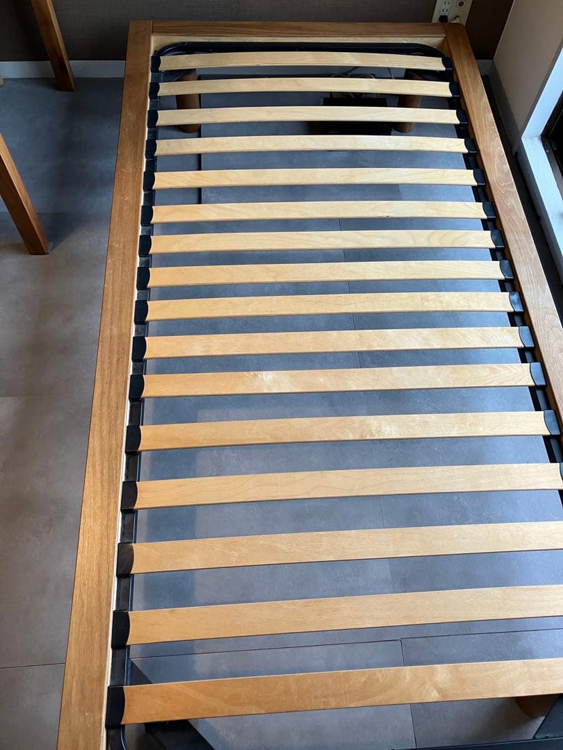 無印良品 脚付 ベッドフレーム シングル ウォールナット 横浜市内引取り可