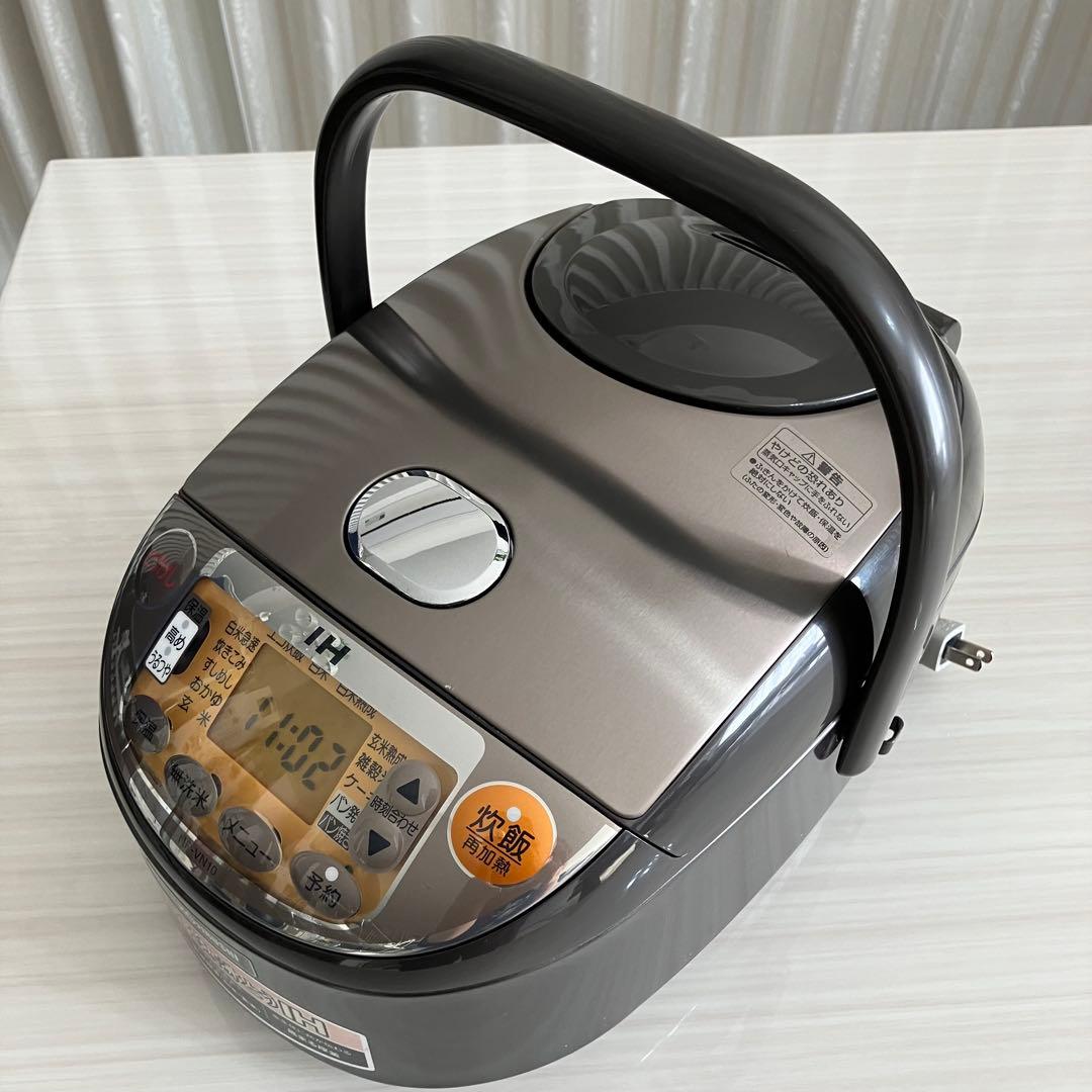【象印】ZOJIRUSHI IH炊飯器 NP-VN10-TA 5.5合