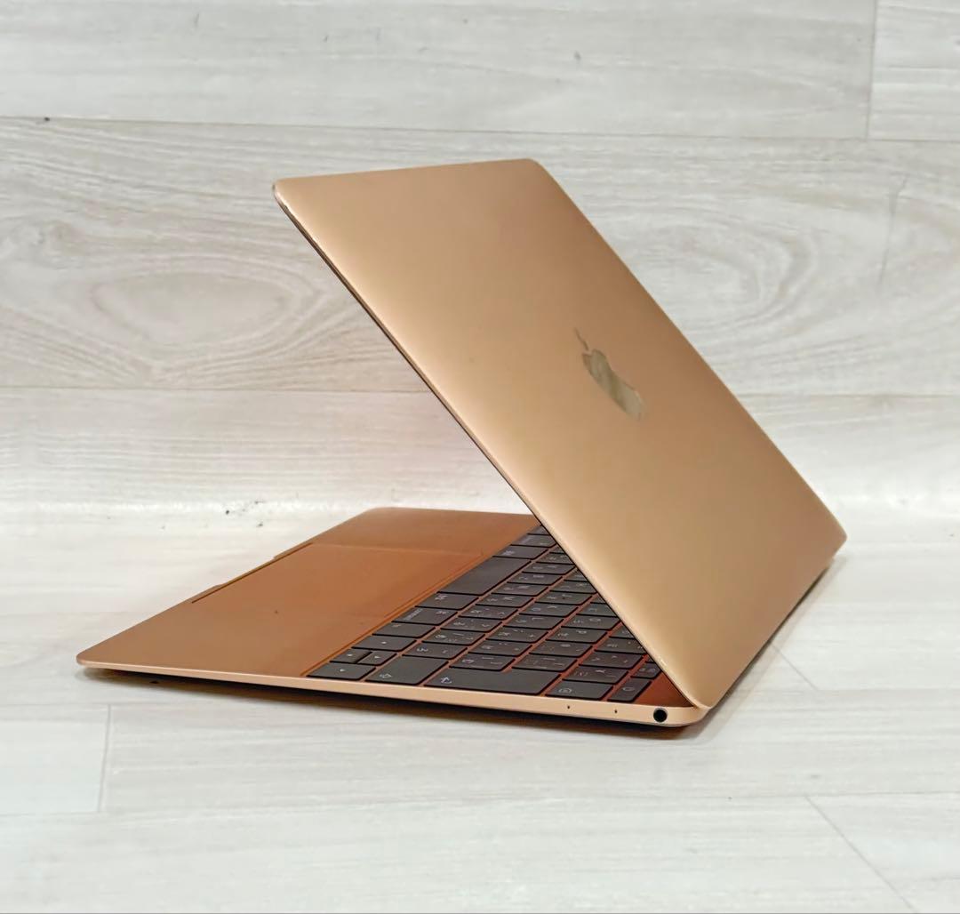 Apple MacBook RetinaアップルCore m3/8GB/256G