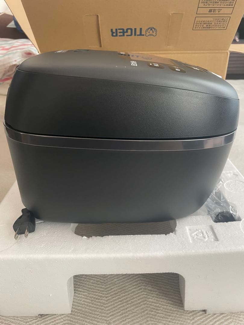 TIGER IH炊飯器 ブラック