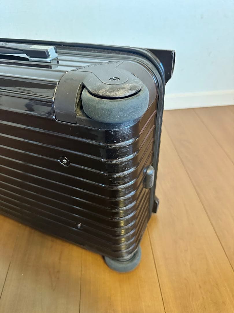 こつみさん専用　リモワ 35L サルサデラックス 2輪 機内サイズ