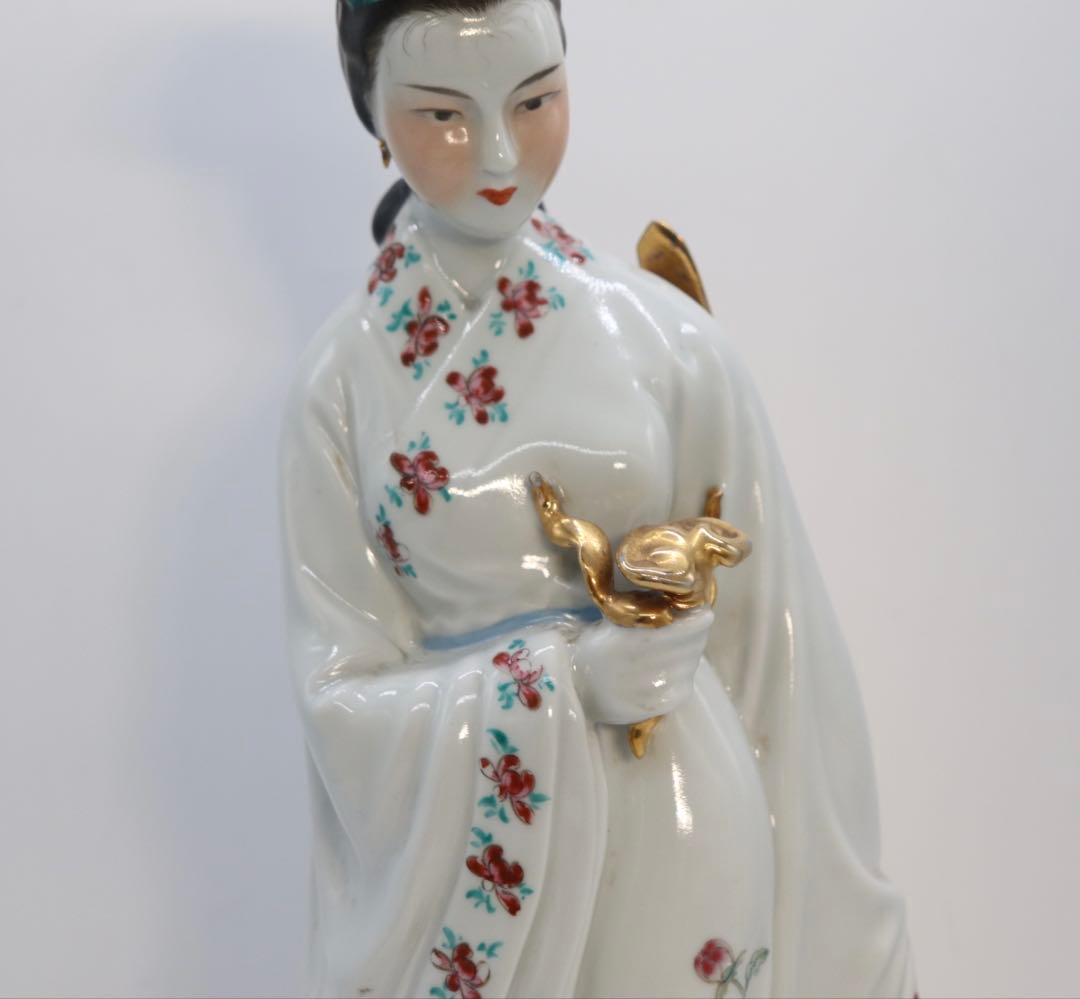 中国　1950年代　景徳鎮製　粉彩白娘子像　送料込み251231