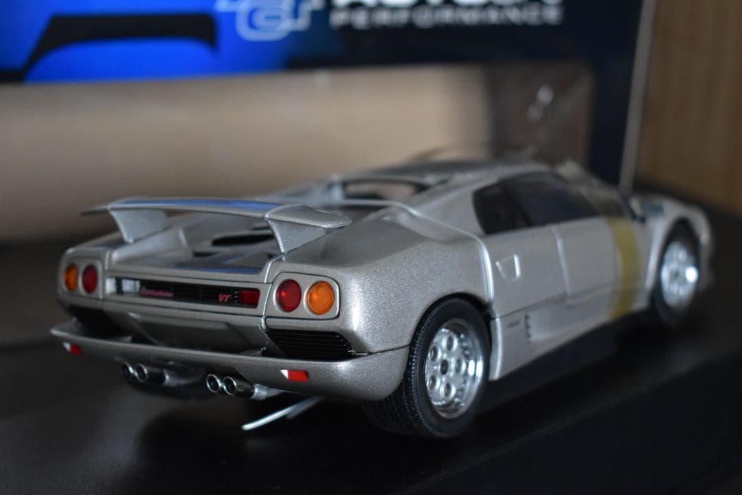 1/18 オートアート ランボルギーニ ディアブロ 検 京商 フェラーリ