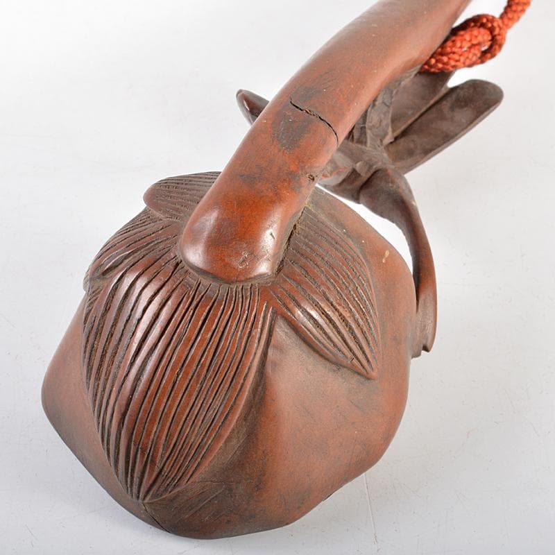 中国　唐木黄楊木彫刻　蓮の実に蜻蛉　如意　時代箱付　M　R5606